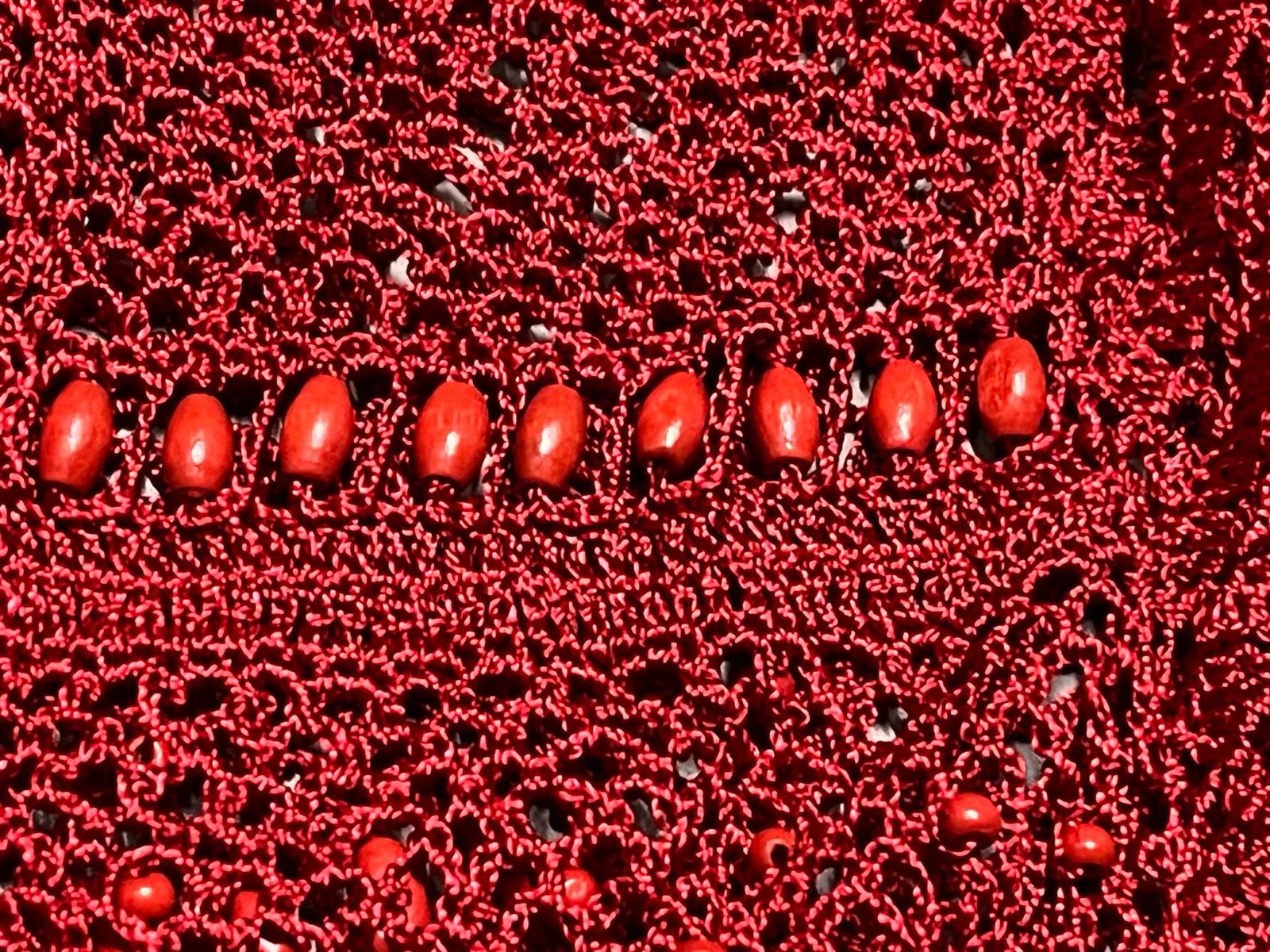Bolero de ganchillo rojo con cuentas – photo 6